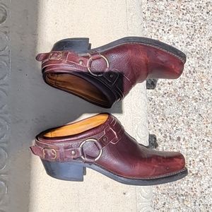 Women's FRYE Belted HARNESS Leather Slip on MULES Clog Size 9,5M Made In USA